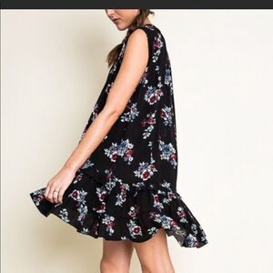 NWT Hayden Los Angeles High Low Dress Black Floral Bohemian Casual Loose Comfy M